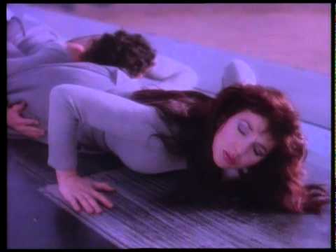 Kate Bush - Running Up That Hill