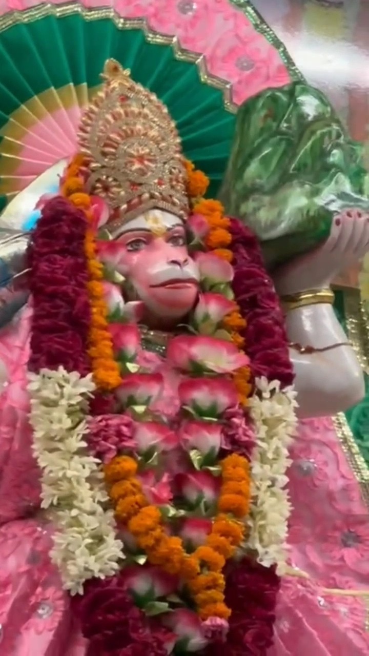 कर भरोसा बालाजी पर हर संकट निपटा देगा Kar Bharosa Balaji Par Har Sankat Nipta Dega Lyrics In Hindi